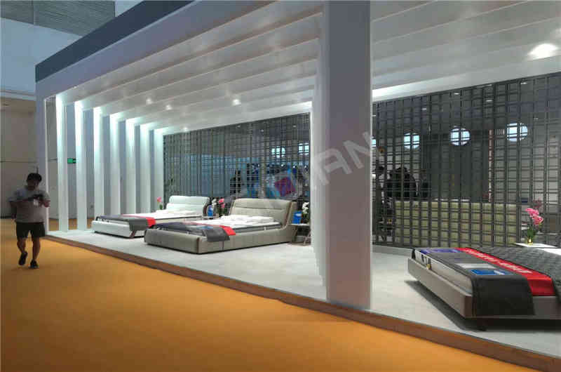 廣州展覽設計公司助力宏益床墊廣州家具家居展展臺設計搭建